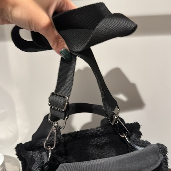 Popflex Baby Sherpa Sloane Tote - Picture 3 of 6